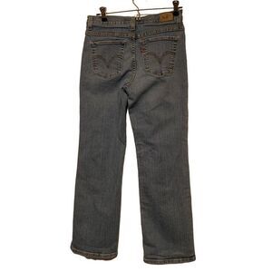 Levi’s Perfectly Slimming Boot Cut 512 Size 8 Short Jeans
